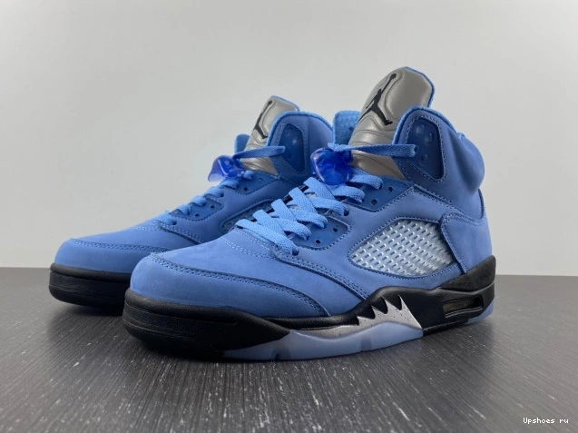 Air  RETRO “UNC” Jordan 5  DV1310-401 0522